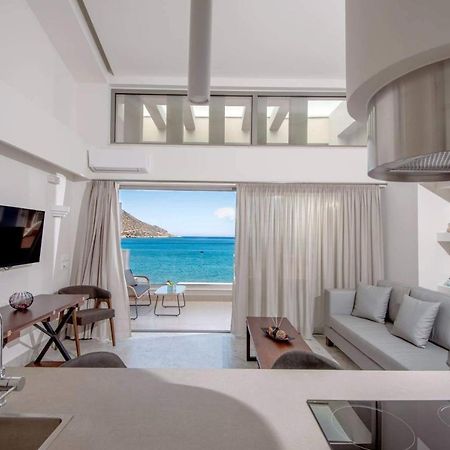 Nama Sea Side Suites Pláka エクステリア 写真